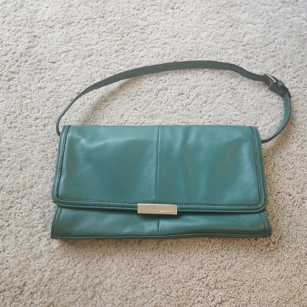 B. Makowsky Green Clutches and Wristlets Collection